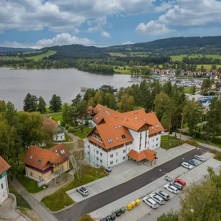 Luxury Apartman Lipno Lipno nad Vltavou Exterior photo